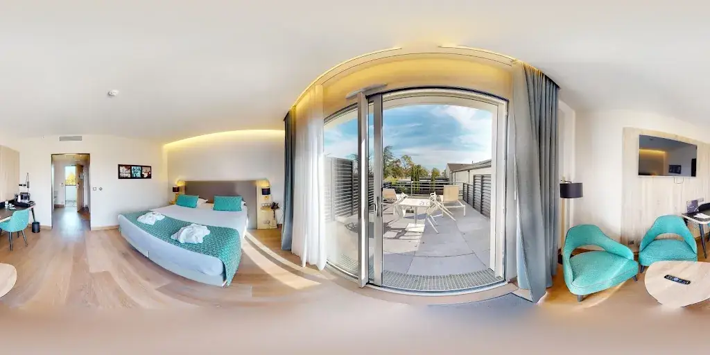 Relais Saint-Jacques_Coings_slider_image_3