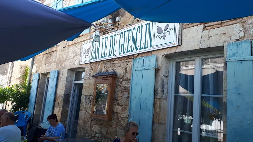 Café-Restaurant Le Du Guesclin_Sainte-Sévère-sur-Indre_slider_image_2