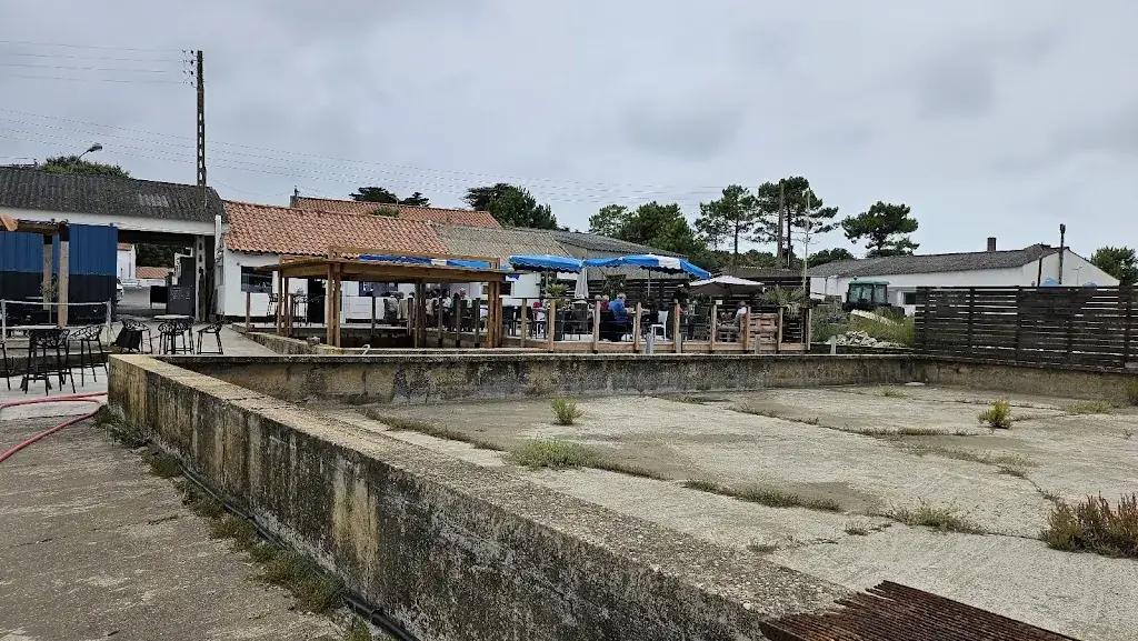 Bruno Herbet_La Cabane & Co_Barre-de-Monts_review