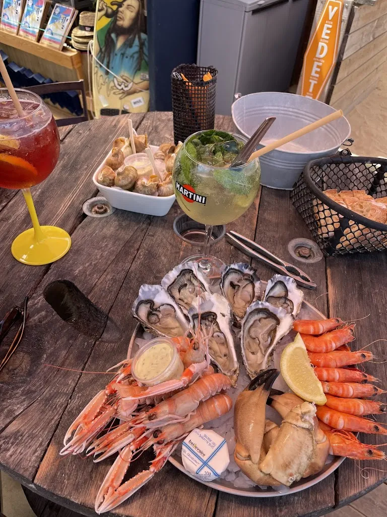 Andronikos Panayiotou_Manuia bar à huîtres_Barre-de-Monts_review