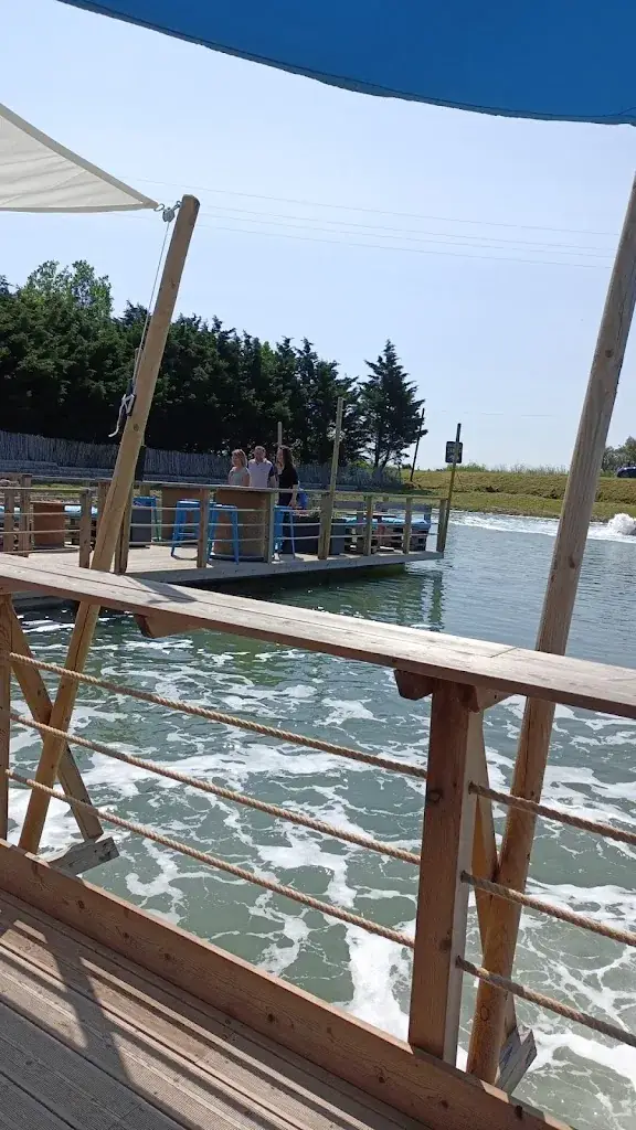 Armelle Landais_Le Ponton - Cap Horn_Barre-de-Monts_review