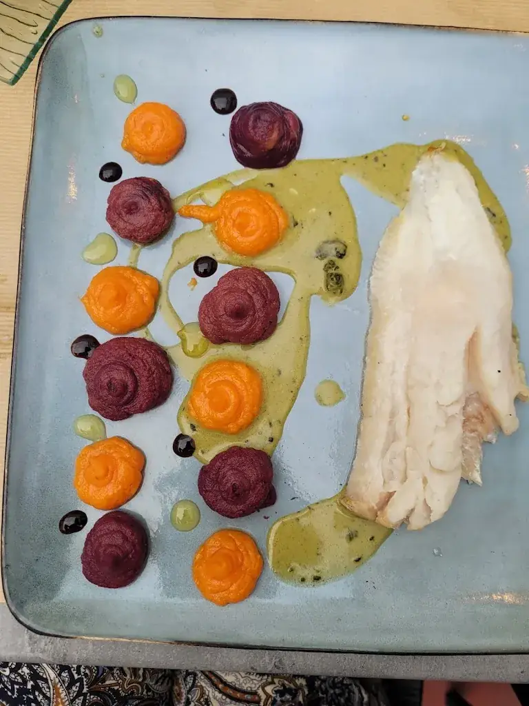 Hannah Ijsselstijn_L' ANNEXE Cuisine Iodée Fromentine. Vendée._Barre-de-Monts_recensione