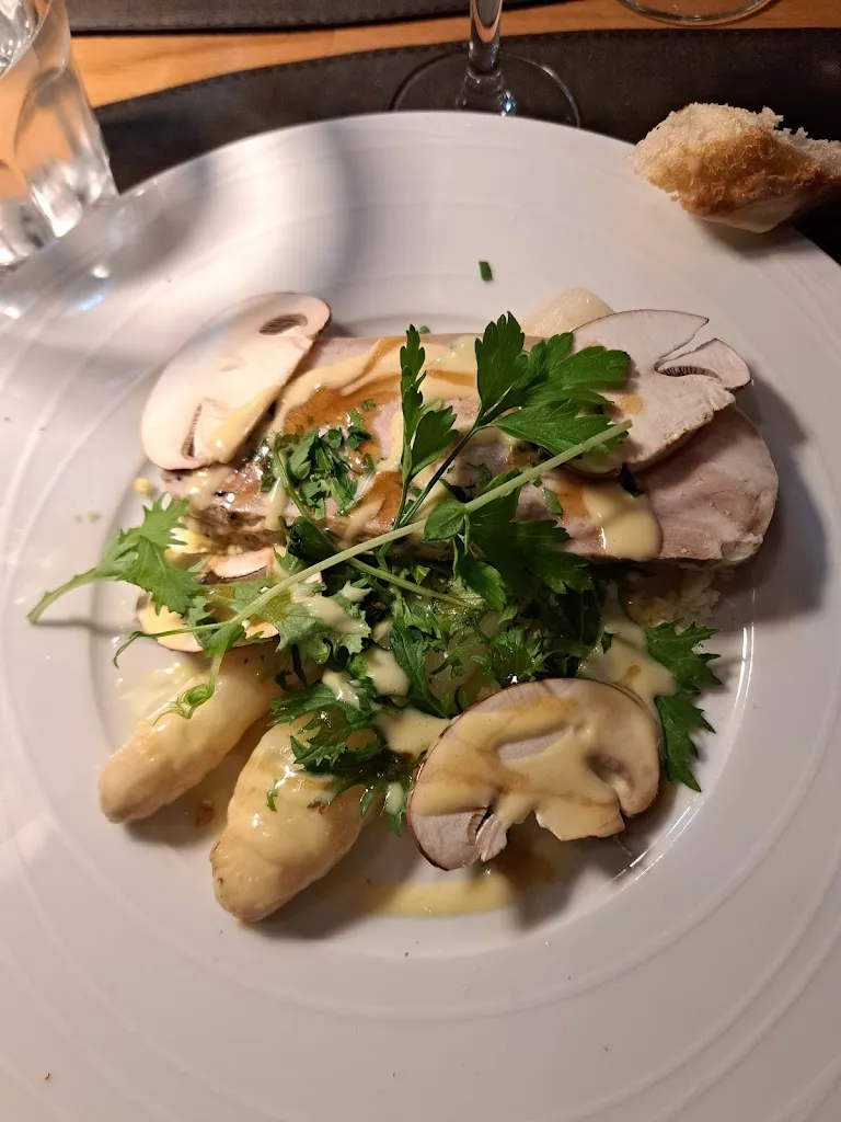 Oriane Le Bihan_Le Boeuf Fermier_Solesmes_review