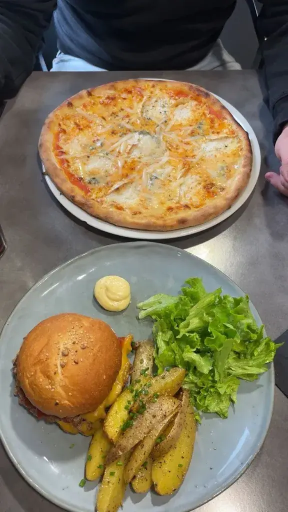 floriane trl_La Sablésienne * Restaurant-Pizzeria-Caviste_Sablé-sur-Sarthe_review