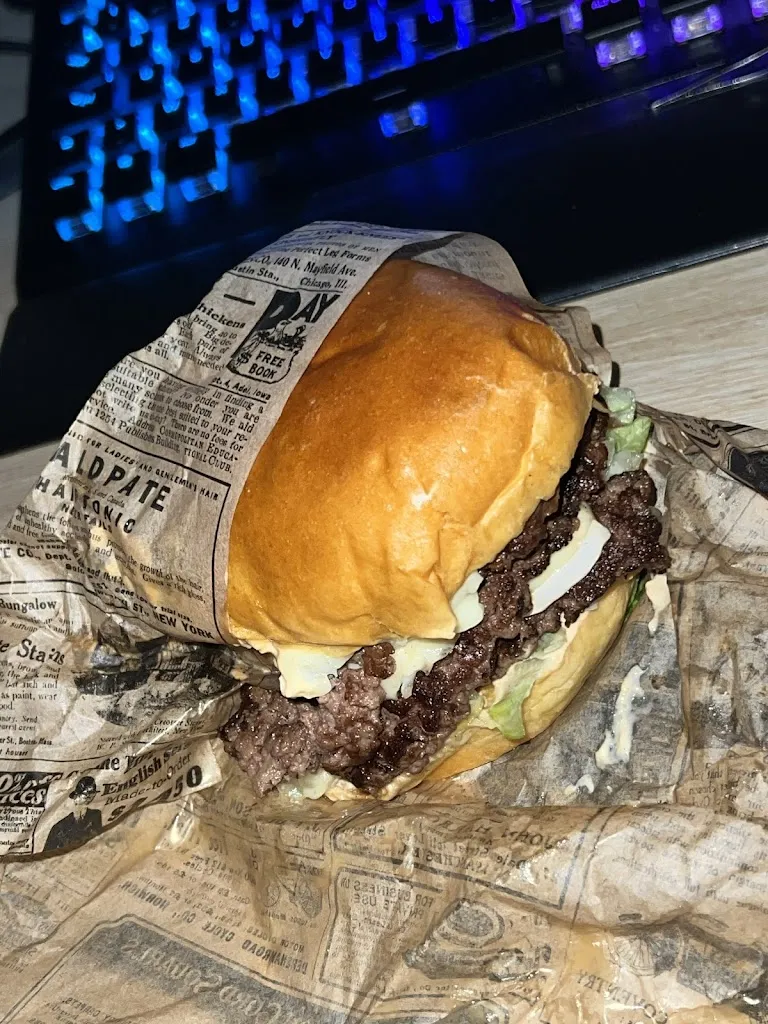 Alexis Carpentey_French Pout's_Sablé-sur-Sarthe_review