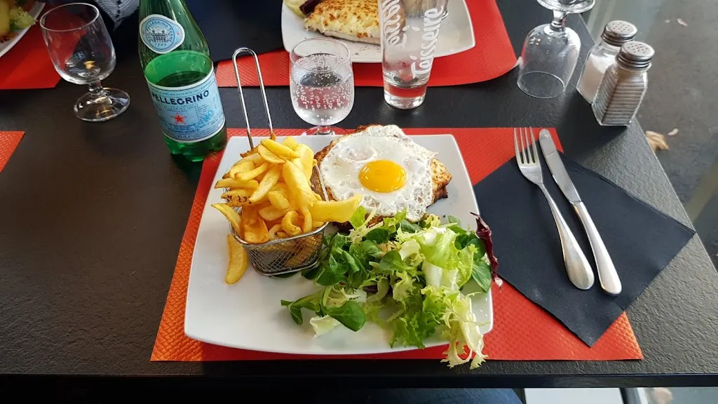 Menu_Le Dauphin Brasserie Restaurant_Sablé-sur-Sarthe_immagine_4