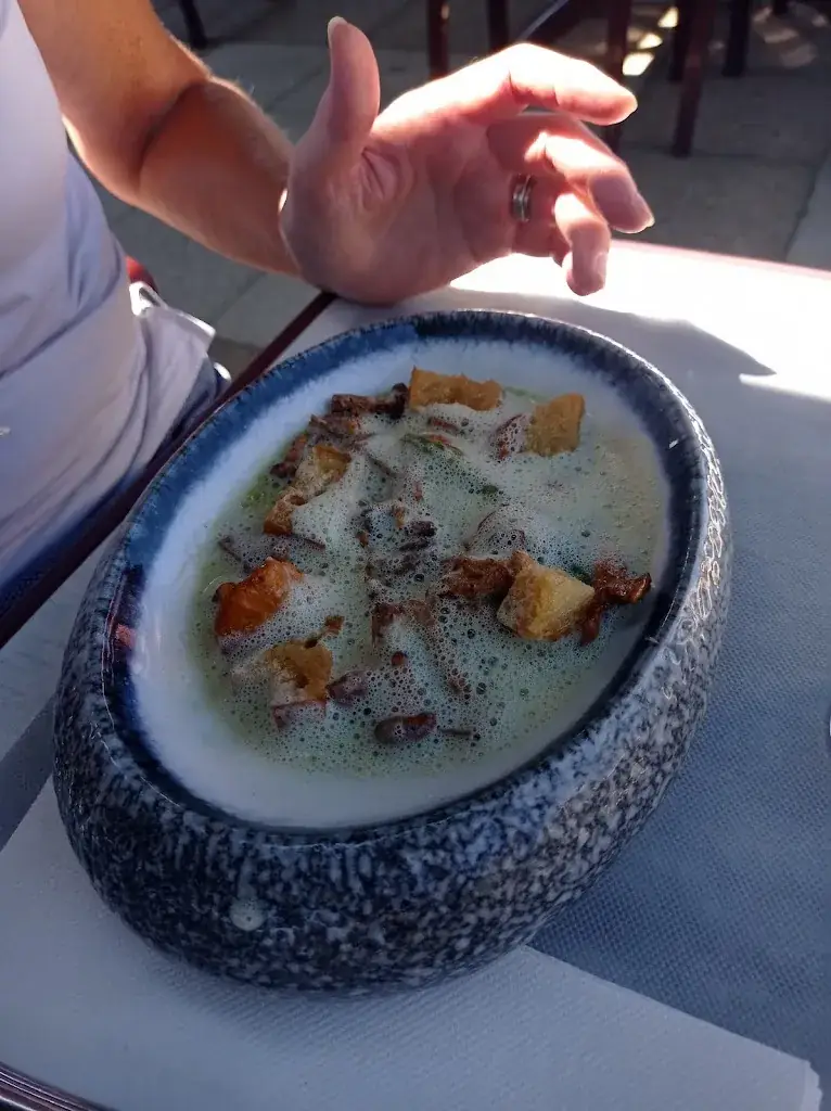 francoise outin_Restaurant du Golf_Sablé-sur-Sarthe_review