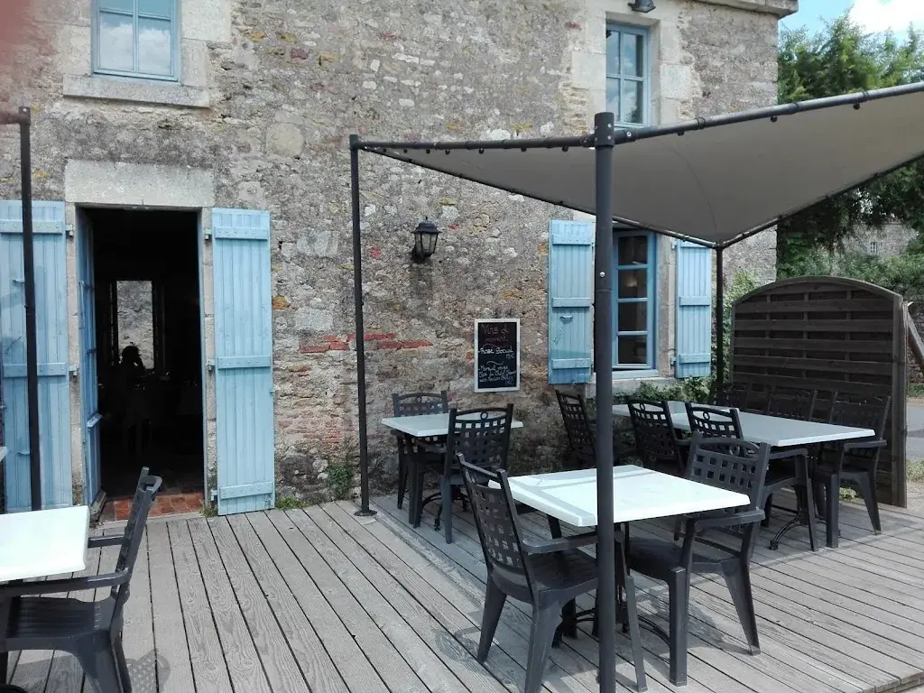 Auberge du Donjon - Bazoges en Pareds_Bazoges-en-Pareds_slider_image_1