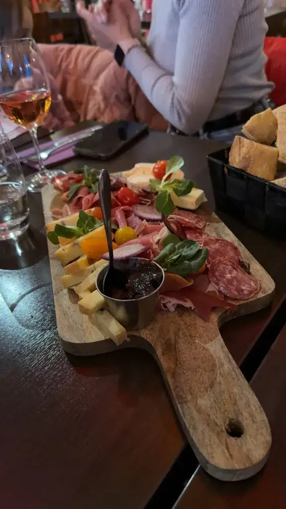 ADN AUTO 78_L'Ardoise des Saveurs, Restaurant traditionnel à La Roche sur Yon_Roche-sur-Yon_review