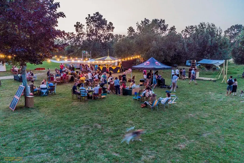 Guinguette de la Pierre Percée_Divatte-sur-Loire_slider_image_2