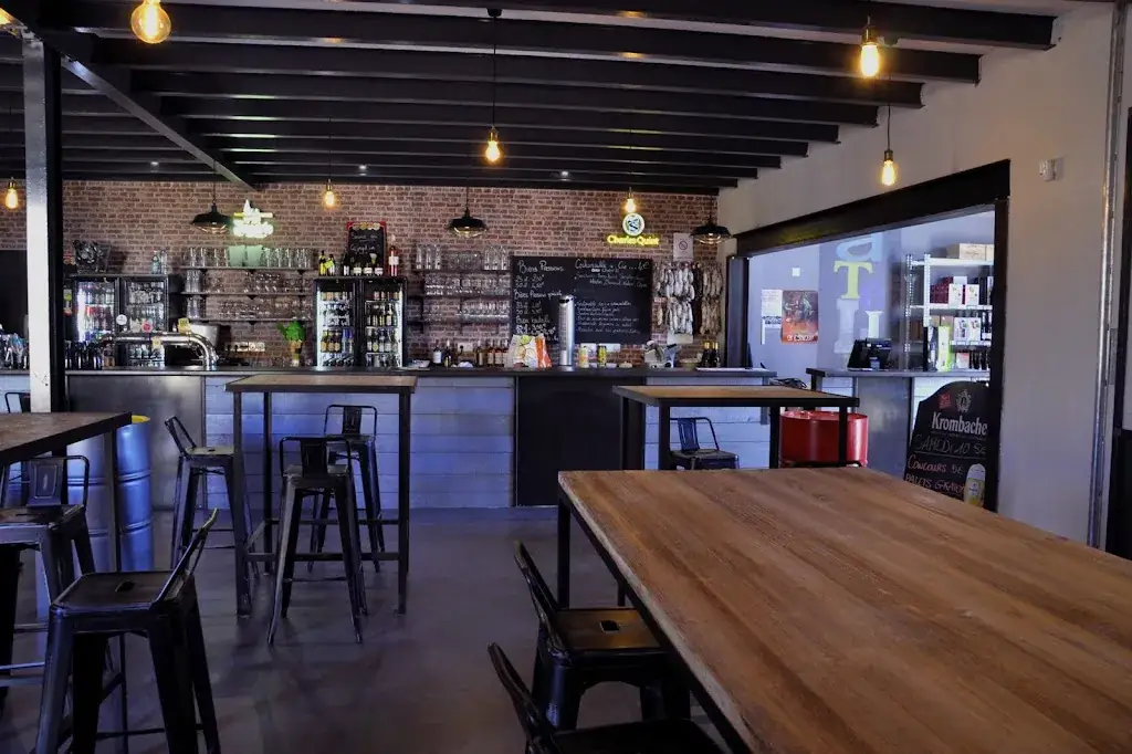 L'Atelier - Cave Bar Restauration restaurant in Achards