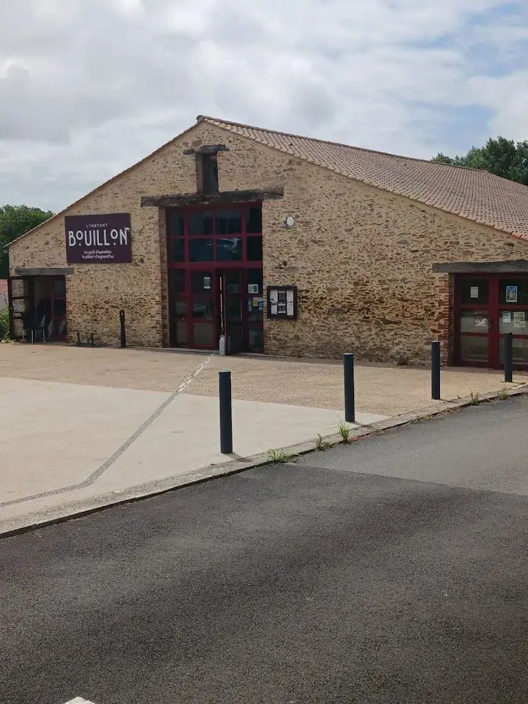 marie line TOTAIN_L'Instant Bouillon_Sainte-Foy_review