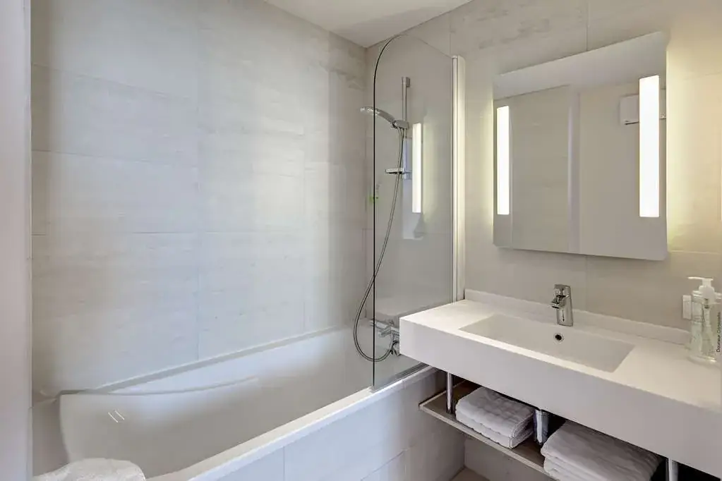 Brit Hotel Vendee Mer_Achards_slider_image_2