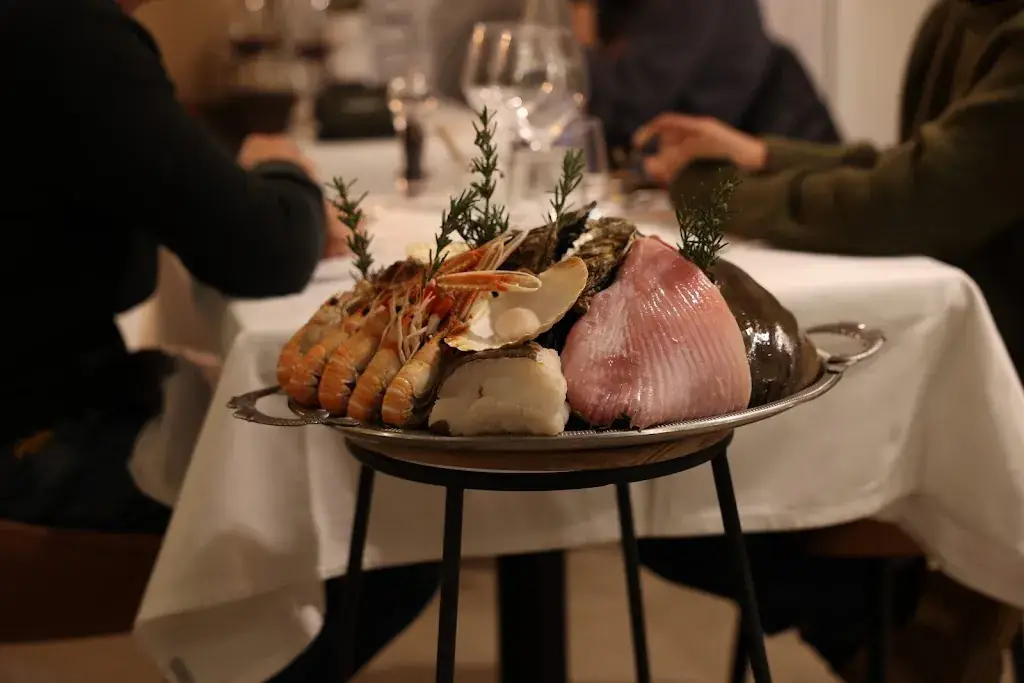 SHEN Xi_14 Avenue_Baule-Escoublac_review