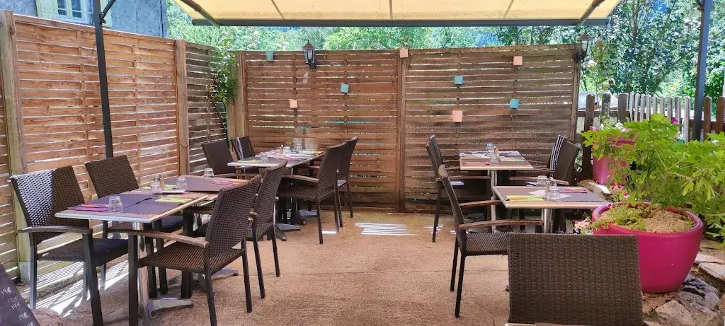 A La Patate Qui Fume restaurant in Montségur