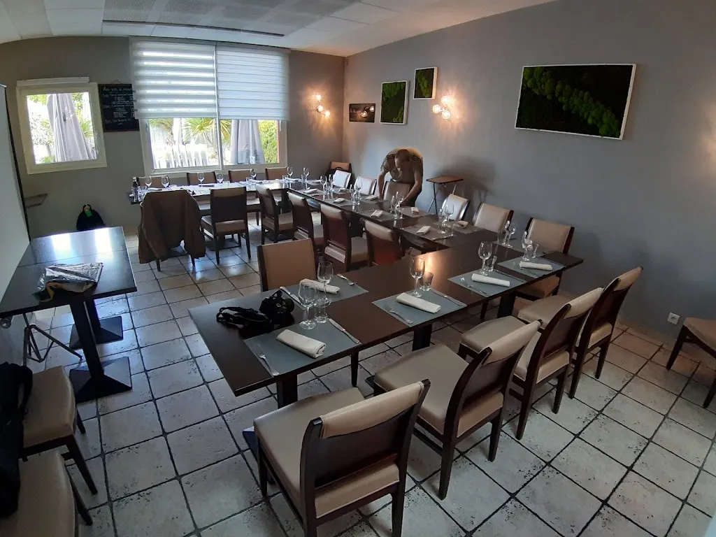 Caroline Cabello_La Parenthèse_Sorinières_reseña