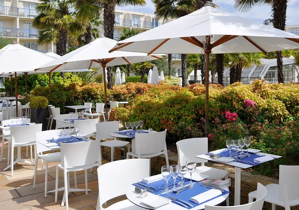 Restaurant "Ailleurs" - La Chapelle-sur-Erdre Restaurant in Chapelle-sur-Erdre