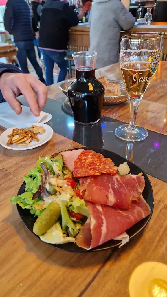 Michaël_Le Chateau de savoie_Montmélian_review