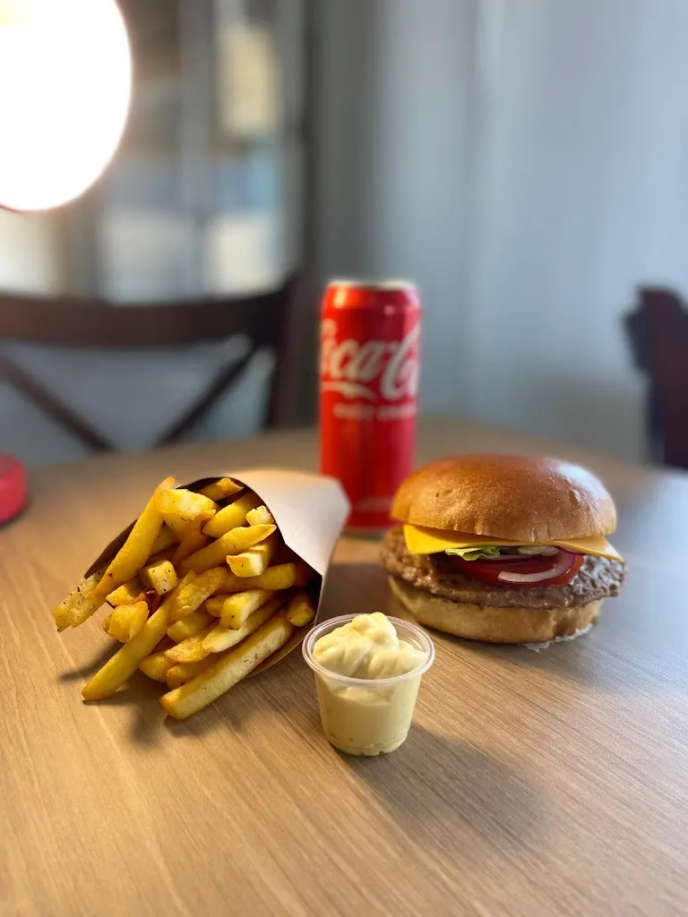 C'BERLINER KEBAB-LA CHAPELLE/ERDRE Restaurant in Chapelle-sur-Erdre