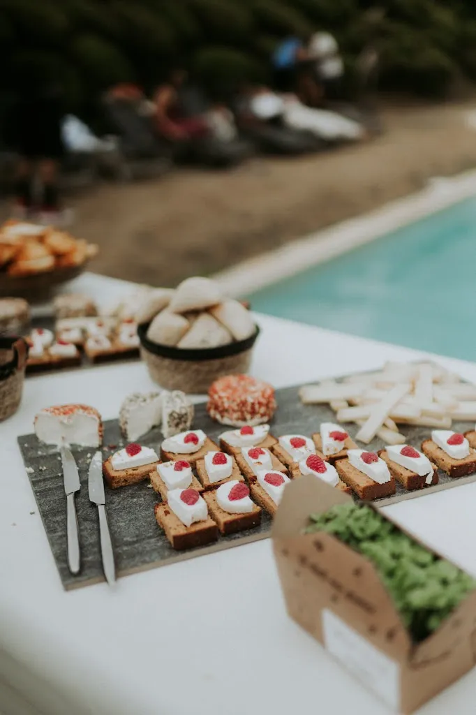 Alexandria Javinal_Mount Bagel_Sèvremont_review