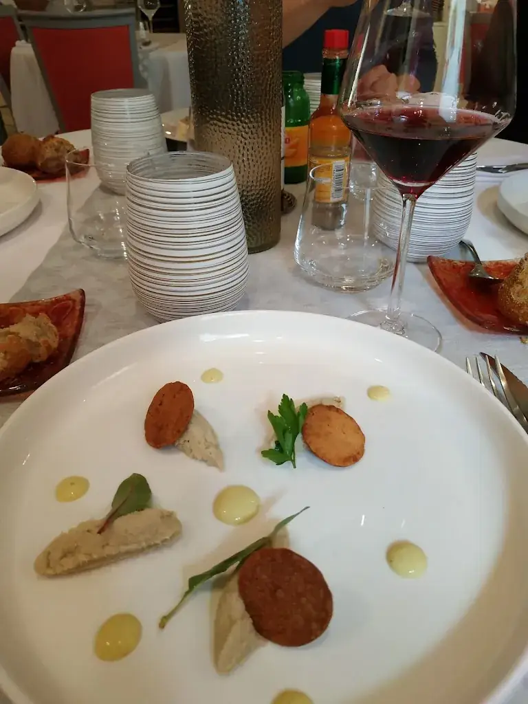 Khanh VU_Restaurant Le Dauphin_Ferté-Bernard_avis