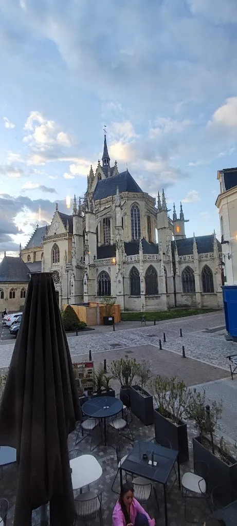 Gio Cauduro_Le Marais_Ferté-Bernard_review