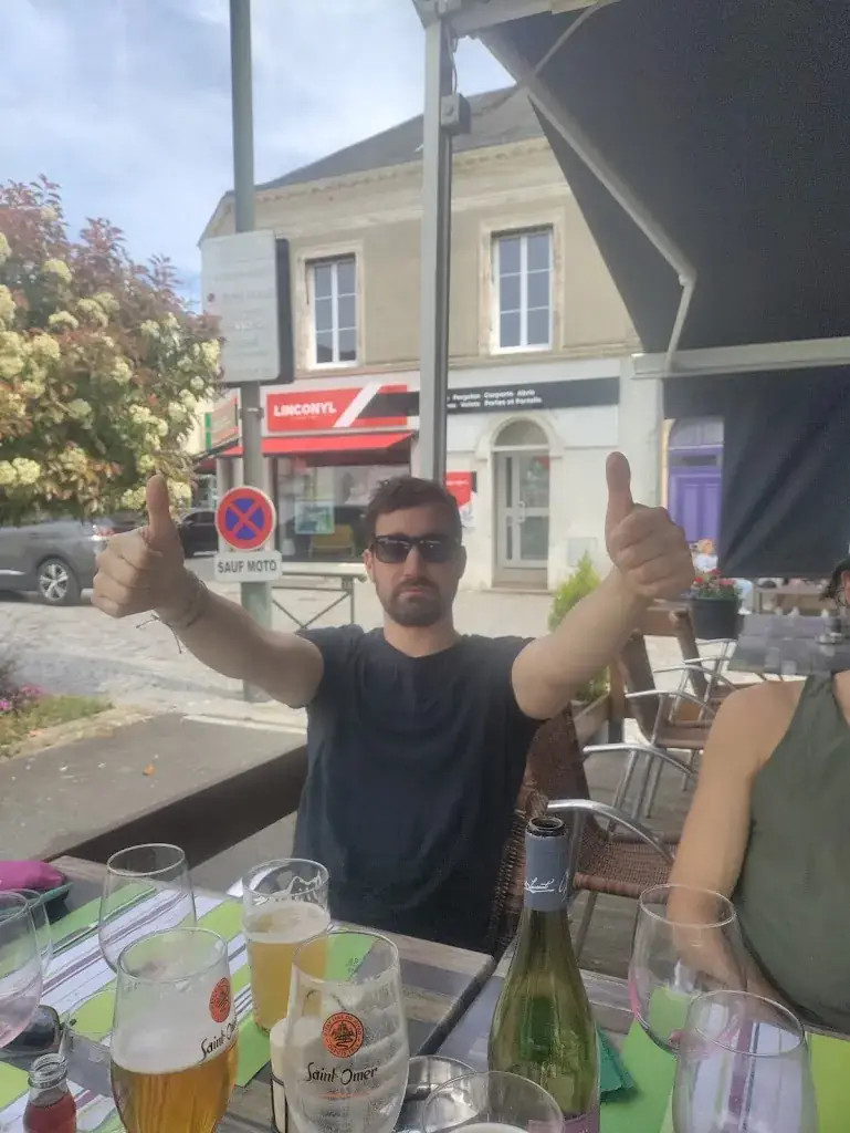 Thibaut Martinage_Le Bacchus_Ferté-Bernard_recensione