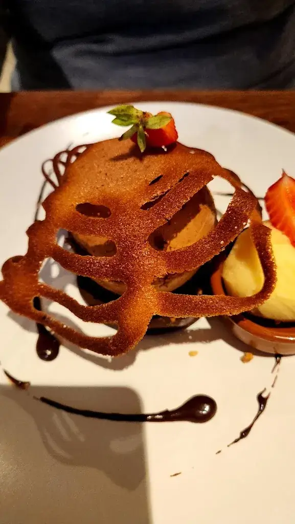 LA BELLE DEMOISELLE_Montmélian_slider_image_3