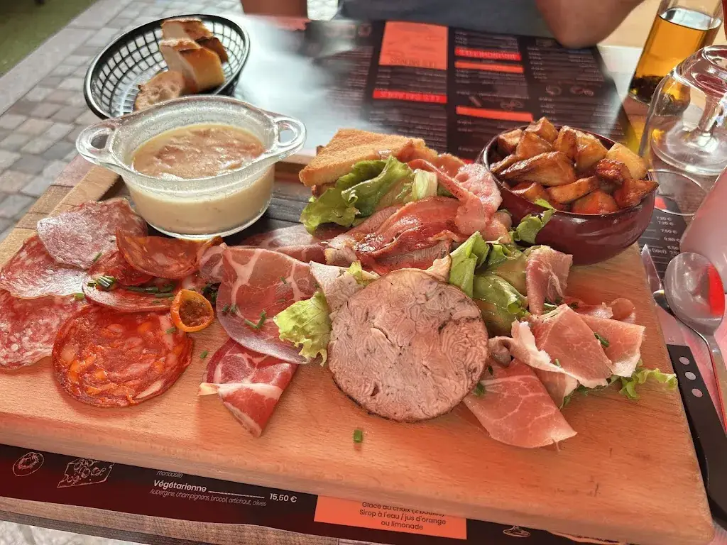 Marie REPERANT_La Tour de Pizze_Ferté-Bernard_review