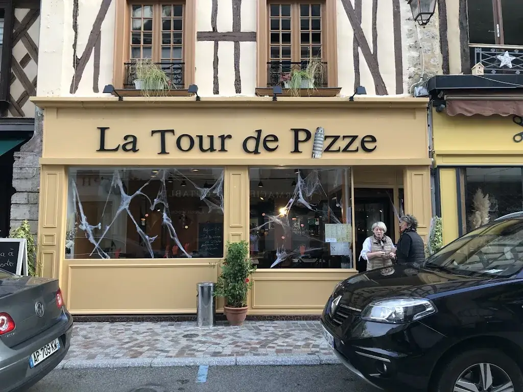 La Tour de Pizze restaurant in Ferté-Bernard