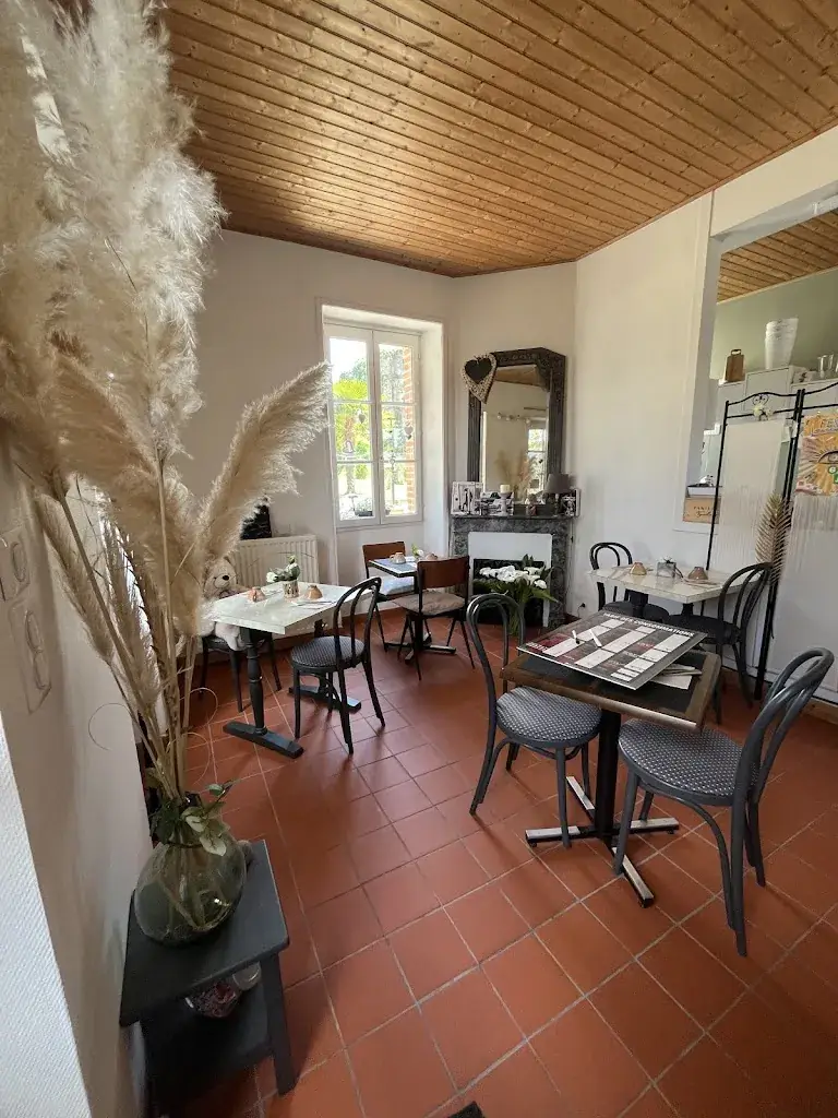 La Crêperie du château Restaurant in Garnache