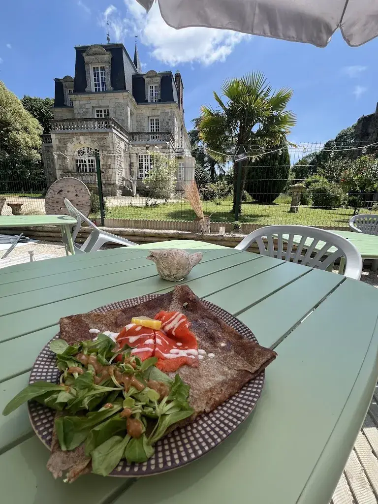 La Crêperie du château_Garnache_slider_image_3