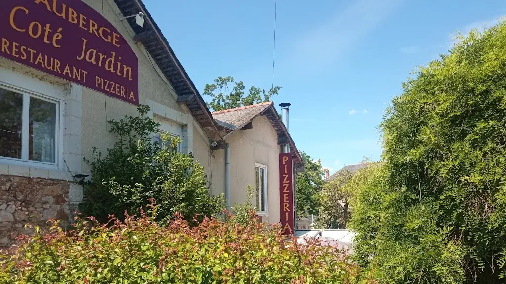 Auberge Côté Jardin_Ménitré_slider_image_3