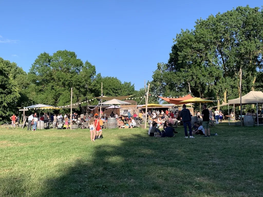 Christelle B_Guinguette La Dérive_Ménitré_review