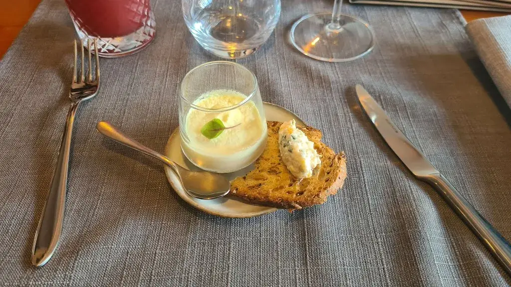 Ourson_L’ Ambroisie_Vallet_review