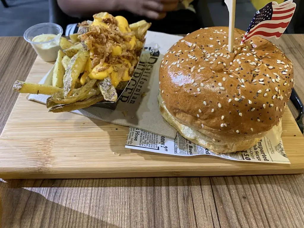 Menu_Californian Burger & coffee Andrezieux_Andrézieux-Bouthéon_image_6