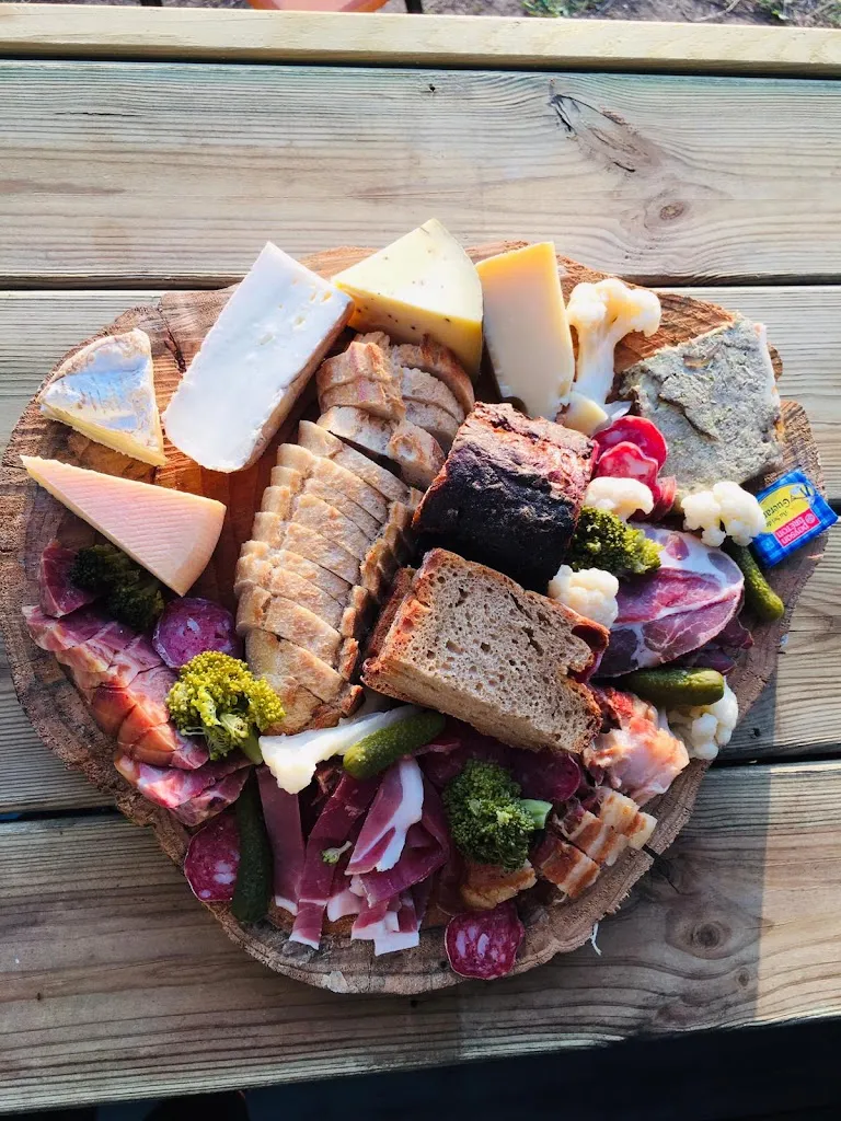 La Tourelle du Lac_Tessoualle_slider_image_3