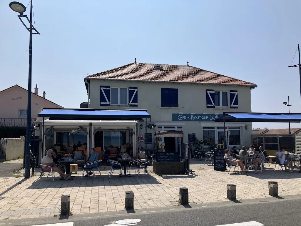 Alex Gutjahr_Café Boutique La Tara_Plaine-sur-Mer_review