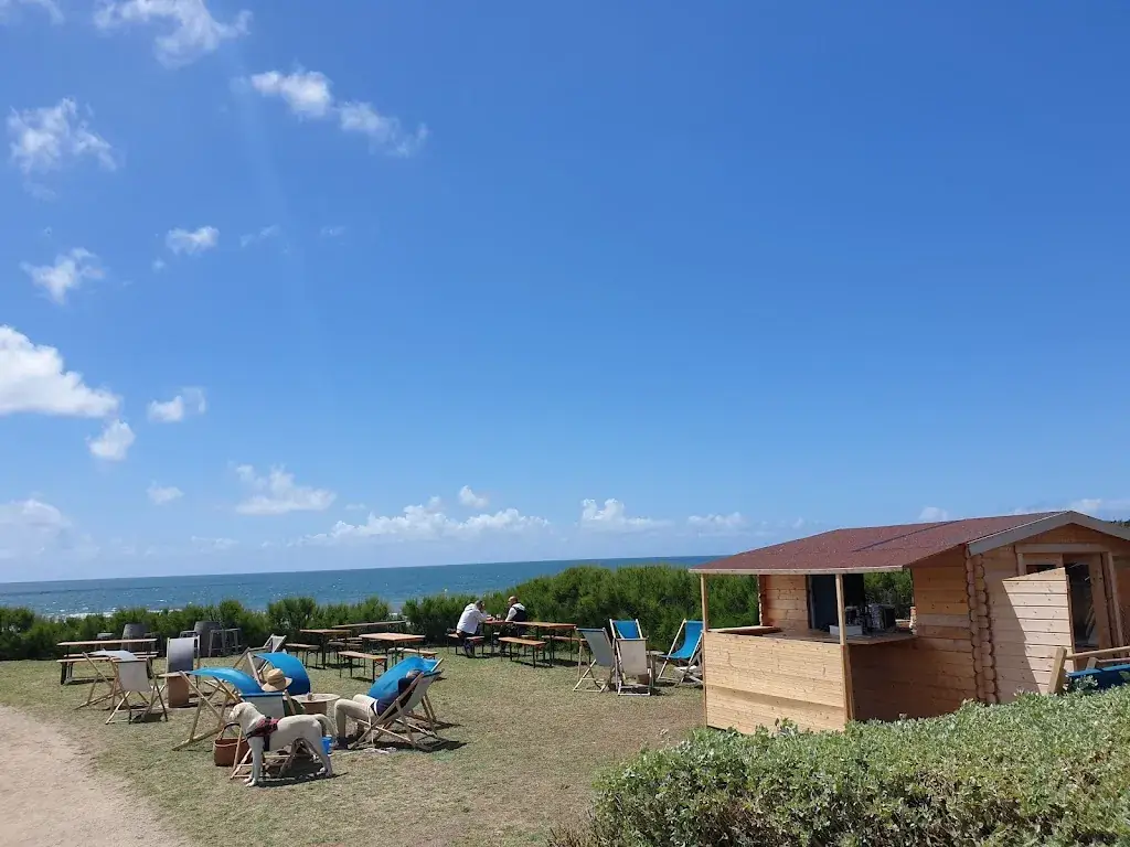 Emmanuel Girard _La cabane Huîtres&Co_Préfailles_review