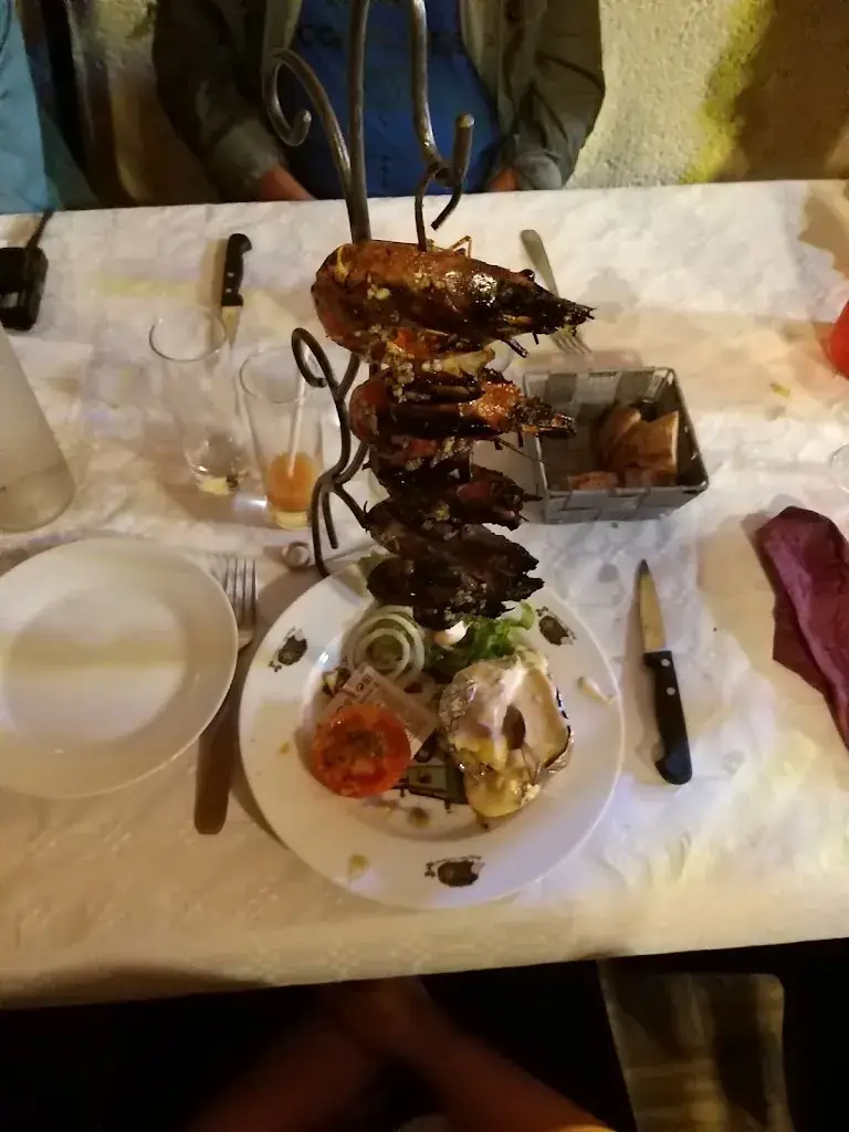 Menu_La Vierta du Tzigane_Varennes_image_9