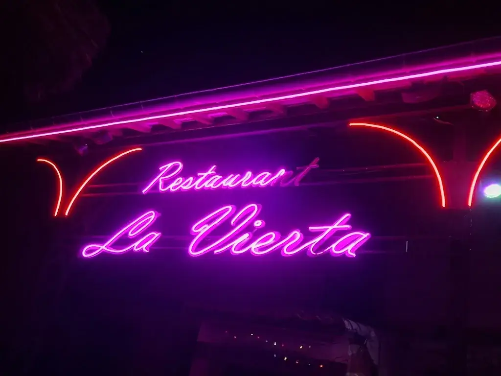 Rom82_La Vierta du Tzigane_Varennes_review