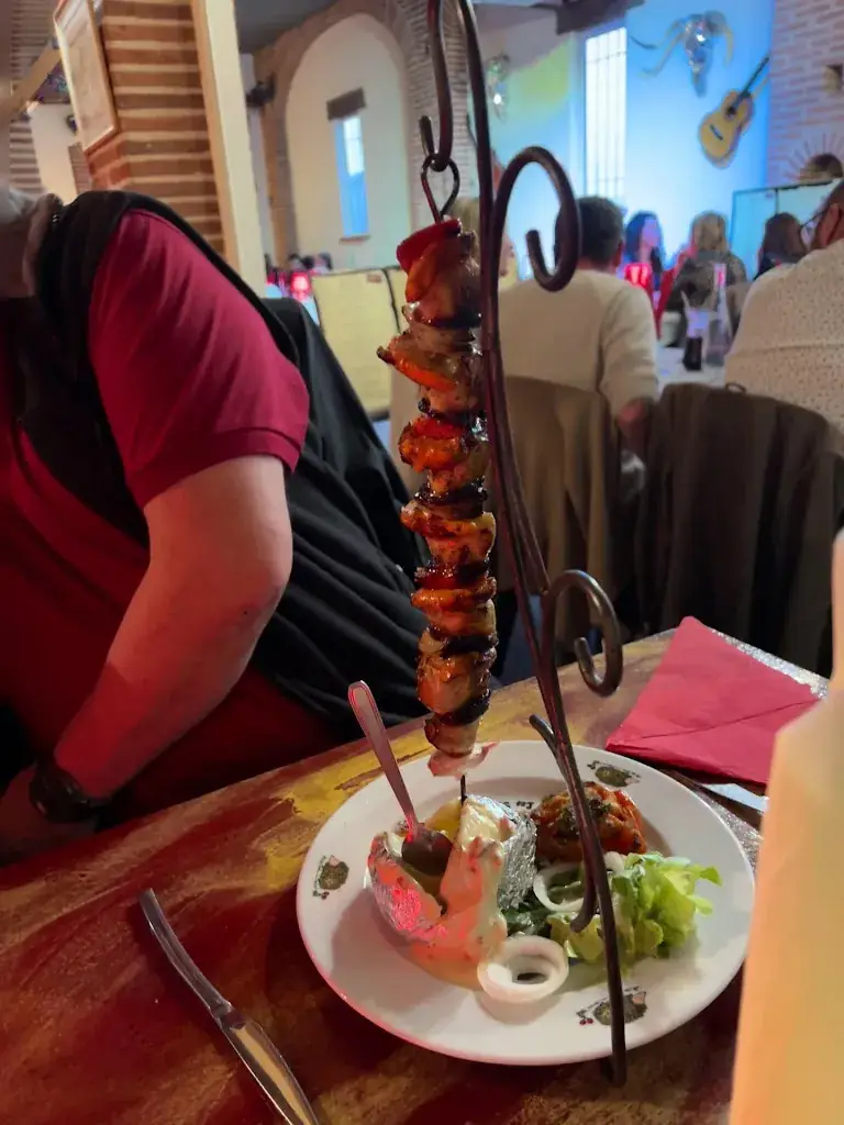 La Vierta du Tzigane_Varennes_slider_image_1