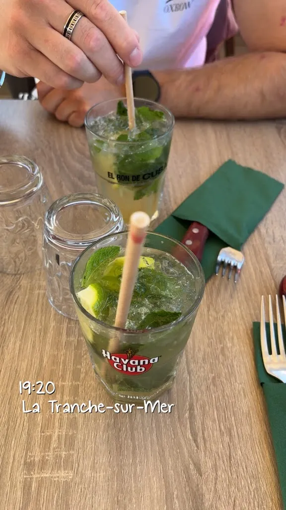 Ilona MONTAGNE_Kuna Matata_Tranche-sur-Mer_review