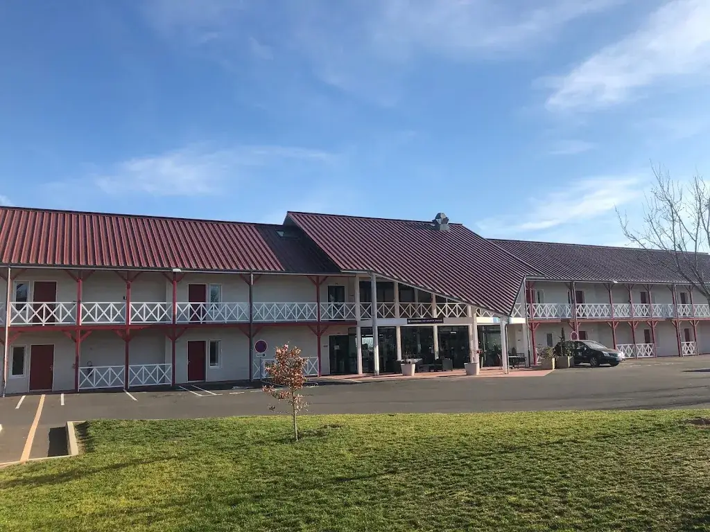 Auberge du Grand Champ_Montmarault_slider_image_3