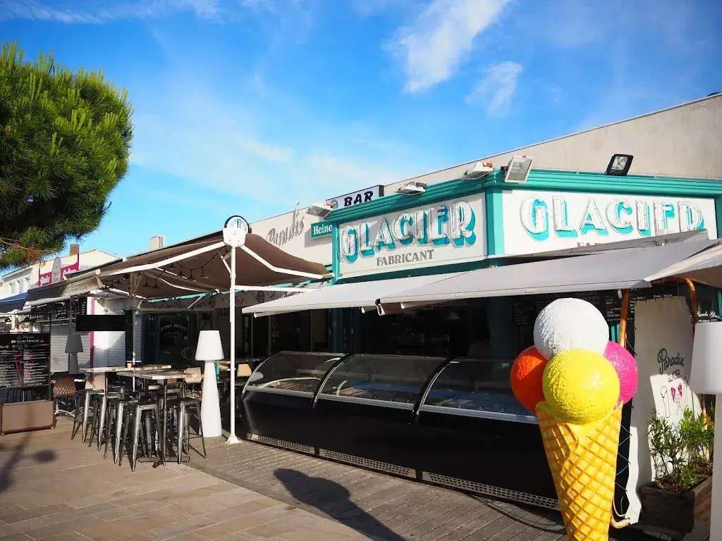 Le Paradis Glacier⎜Bar & Glacier restaurant in Tranche-sur-Mer
