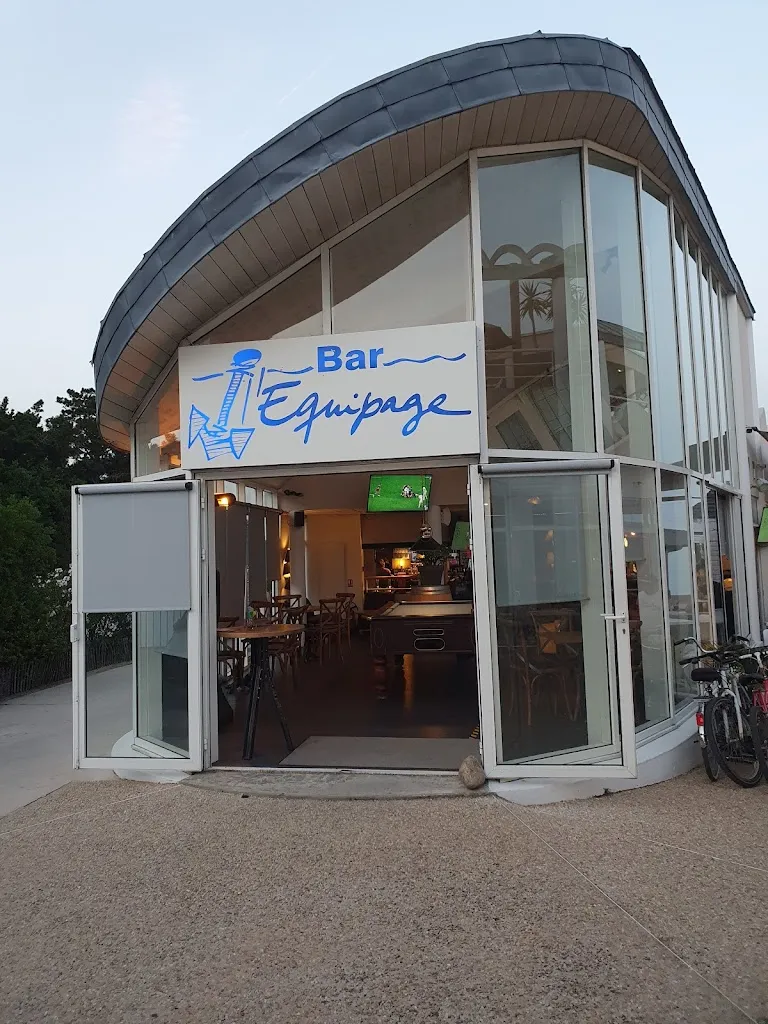 Bar L'Equipage_Tranche-sur-Mer_slider_image_1