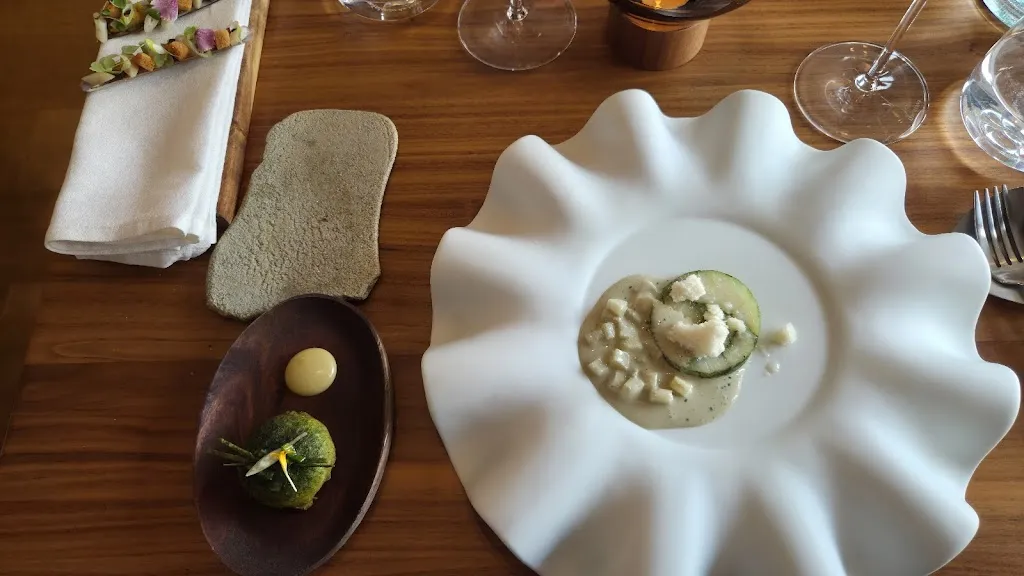 Jonathan Heckel_Restaurant MAJU_Turballe_review