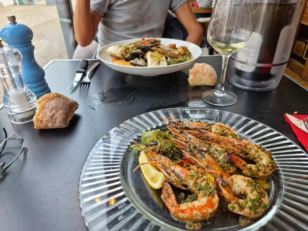 Restaurant LA GODILLE_Turballe_slider_image_3