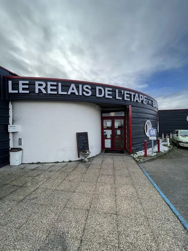 Antoine C_Relais de l'étape_Montmarault_review