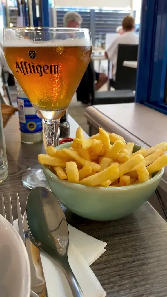 Restaurant Chez Yoyo_Turballe_slider_image_2